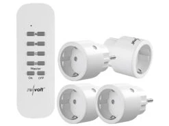 Revolt Funkstecker:4er-Set Mini-Funksteckdosen Mit Fernbedienung, Bis 2.300 Watt, 50 M
