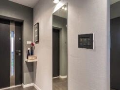 VisorTech Alarmanlage Sets:10-tlg. Funk-Alarmanlage: 7 Sensoren, 2 Fernbedienungen, GSM, WLAN App 29 VisorTech Alarmanlage Sets:10-tlg. Funk-Alarmanlage: 7 Sensoren, 2 Fernbedienungen, GSM, WLAN App -Pearl Shop zx5313 5 1